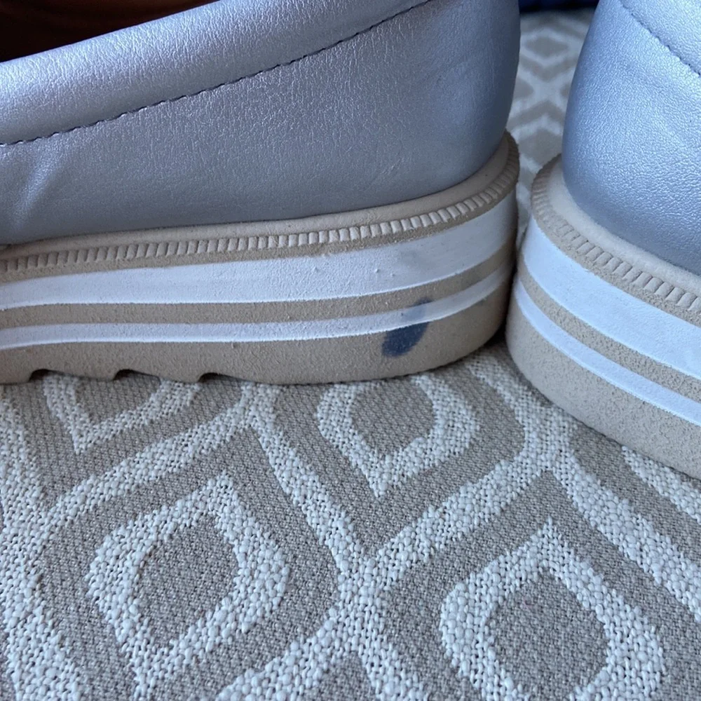 El Hilo Comductor Silver Sneaker Platform Shoe sz 6.5 - Picture 3 of 7